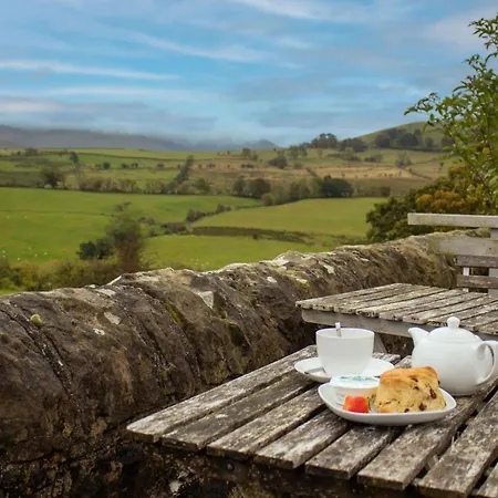 Shepherds Hut At Maes Stunning Fell Views And Next Door To Popular Cafe For Sweet Treats *